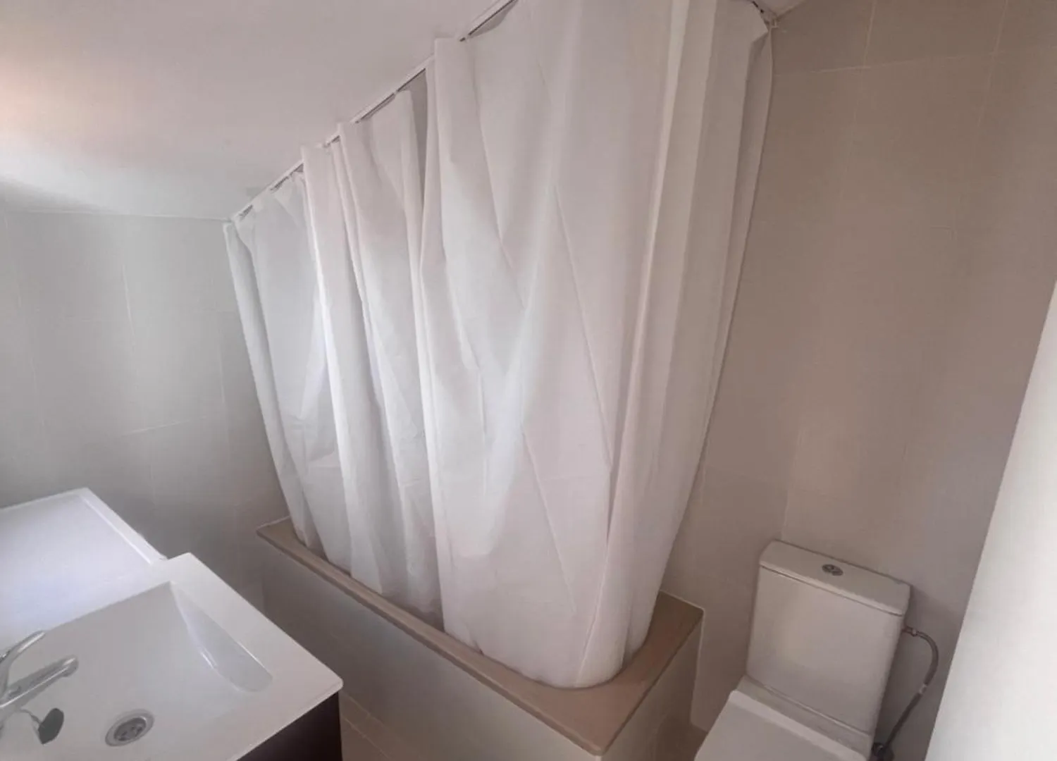Apartment Apartamento Lidia Planta 2, La Carihuela 1ª Linea Playa, Vistas Mar, Buhardilla 1 Dormitorio, 40 M2, 1-3 Huesped, Terraza, Wifi Torremolinos