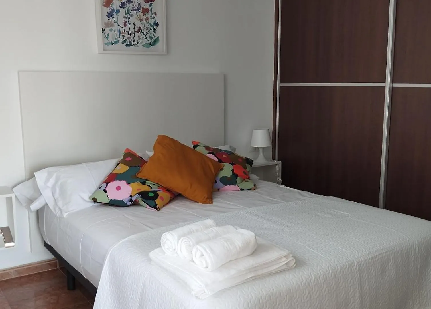 Apartment Apartamento Lidia Planta 2, La Carihuela 1ª Linea Playa, Vistas Mar, Buhardilla 1 Dormitorio, 40 M2, 1-3 Huesped, Terraza, Wifi Torremolinos Spain